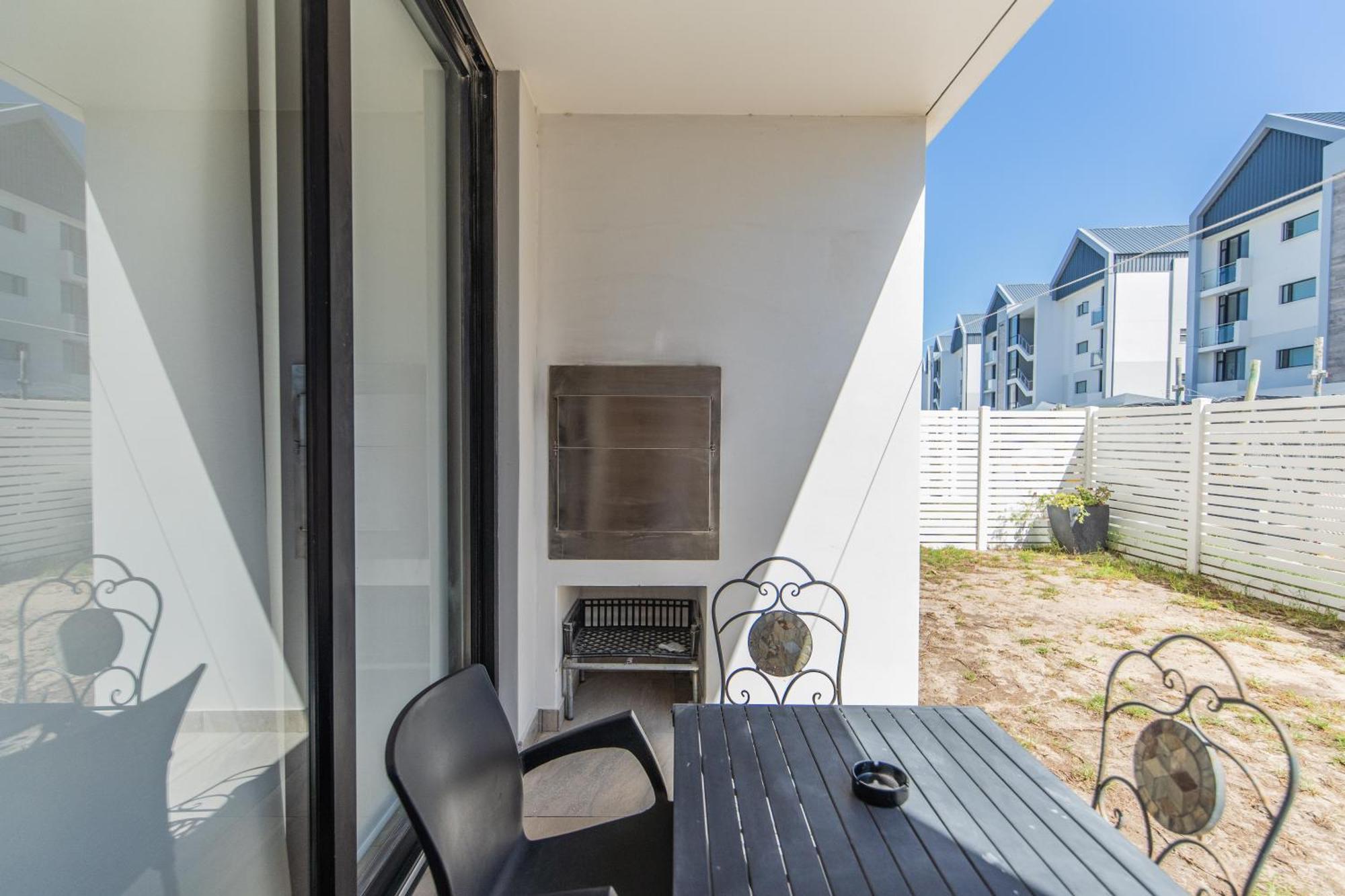 Cozy Modern Apartment At Bellamare Puerto Elizabeth Exterior foto