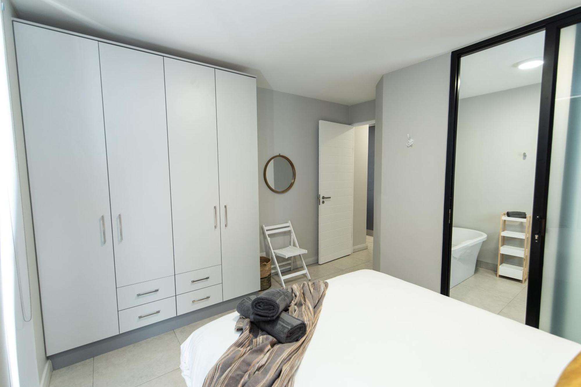 Cozy Modern Apartment At Bellamare Puerto Elizabeth Exterior foto