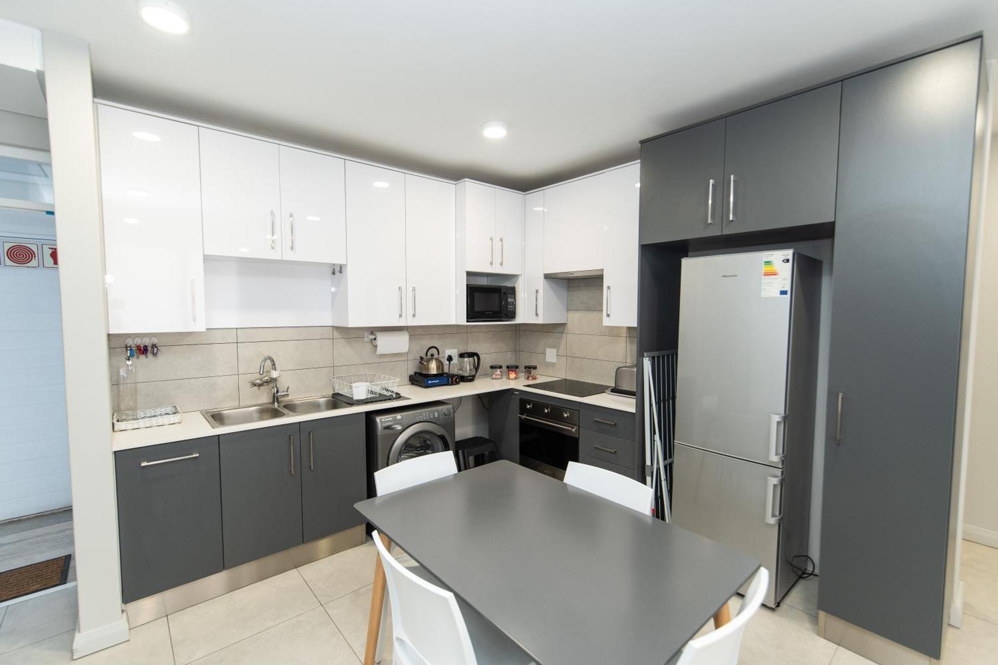 Cozy Modern Apartment At Bellamare Puerto Elizabeth Exterior foto